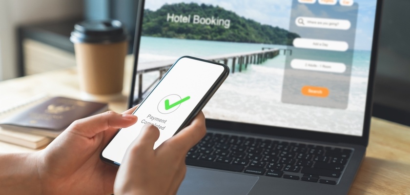 Hotel booking aggregator